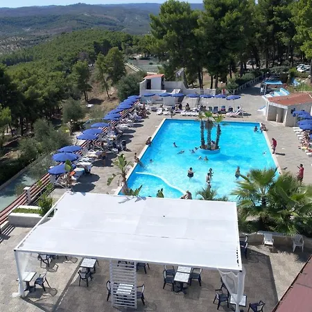 Villaggio Santo Stefano Semesterpark 3*