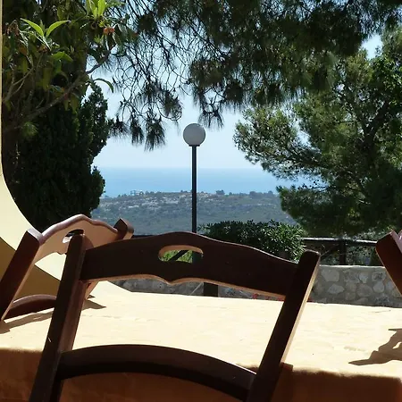 Villaggio Santo Stefano 3*